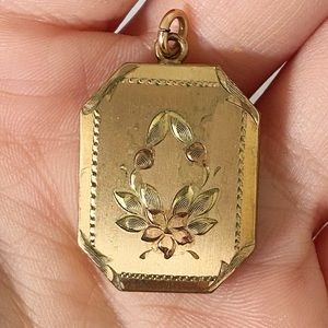 Antique gold filled floral etched double sided locket pendant
